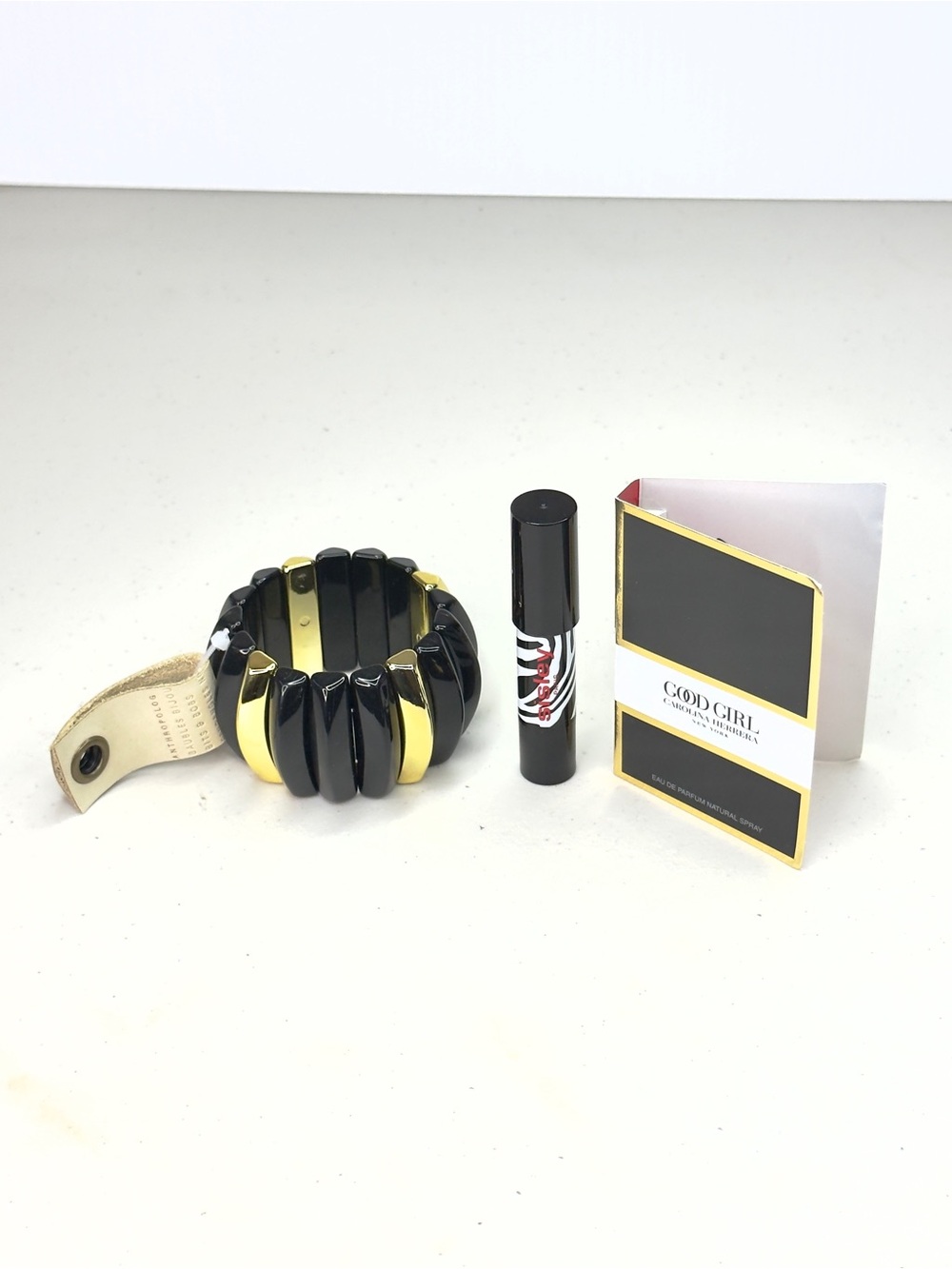 Anthropologie Stretch Bracelet Beauty Bundle w/ Sisley & Carolina Herrera - Picture 3 of 9